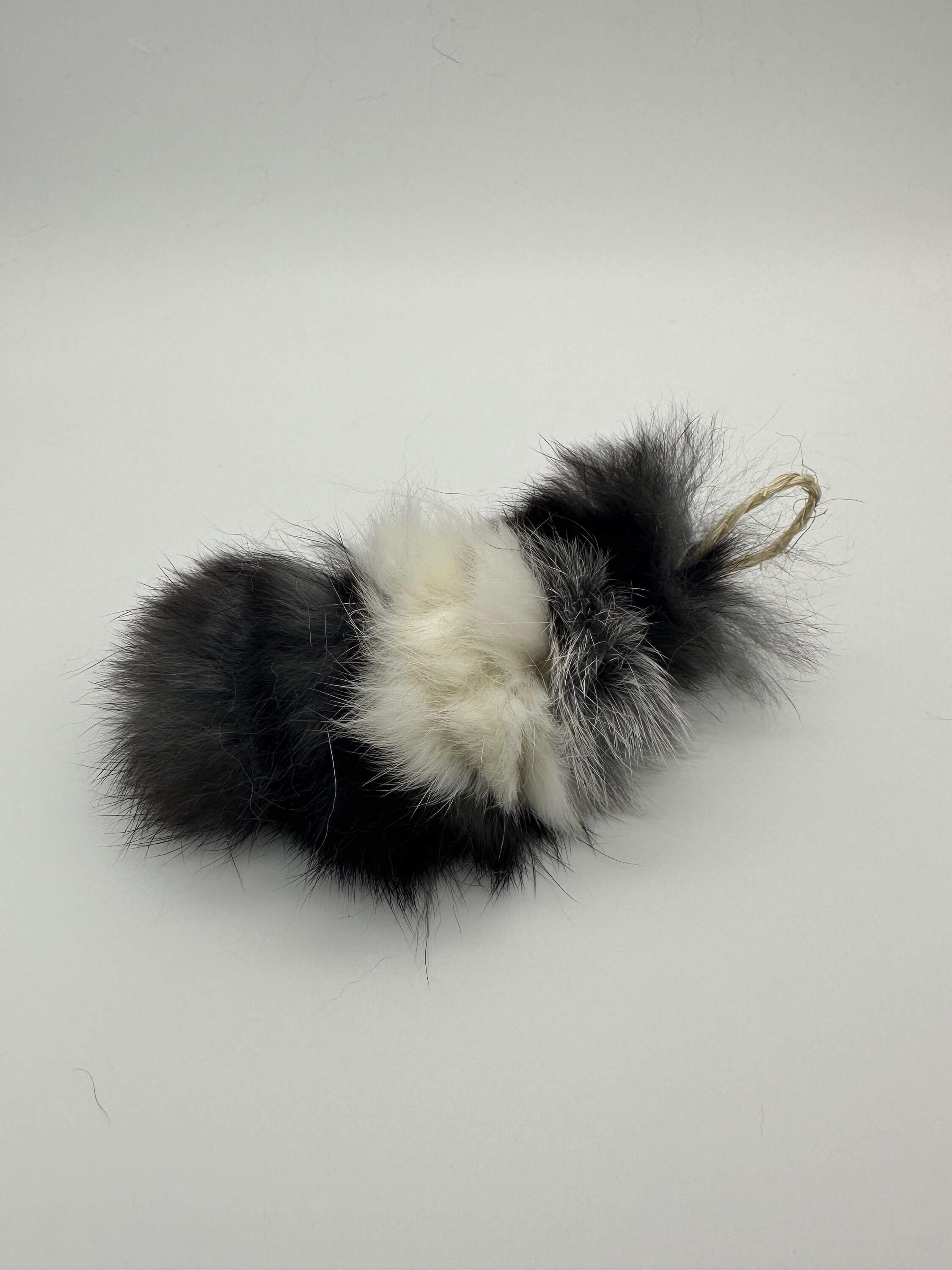 LionsLike Raupe-Angelanhänher