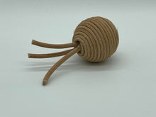 LionsLike Lederbällchen